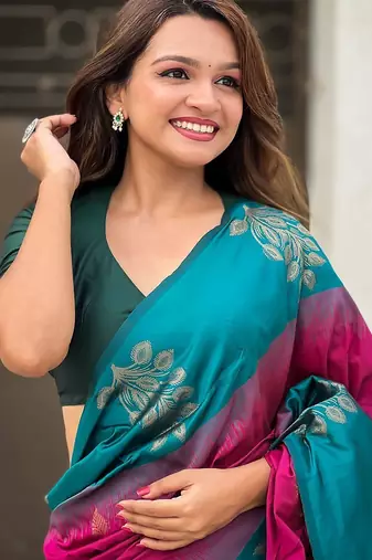 Pink woven design silk blend banarasi saree