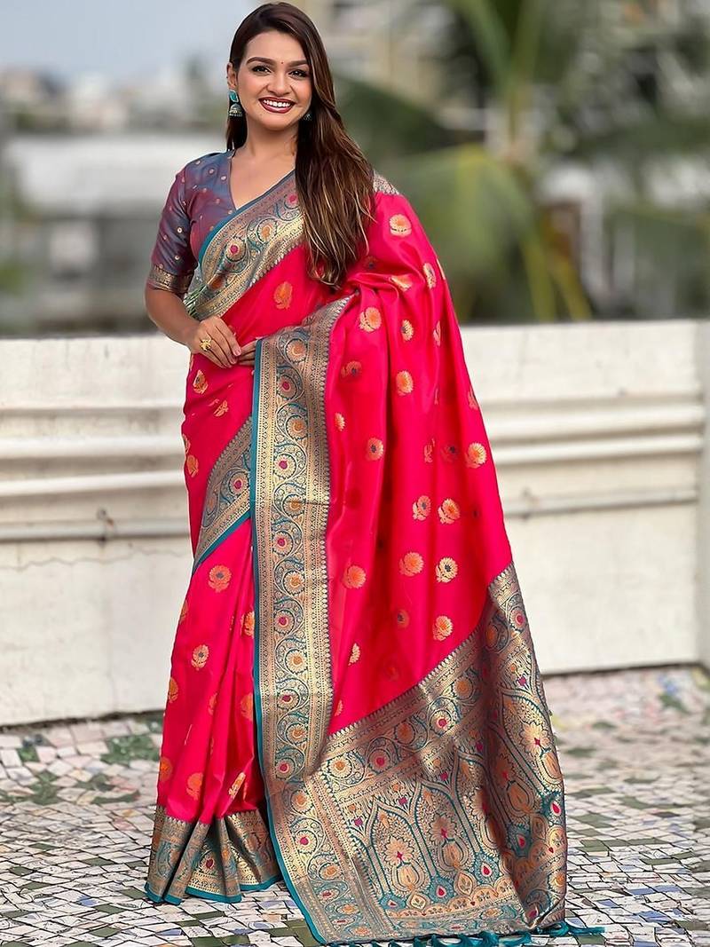 Pink woven design zari silk blend banarasi saree
