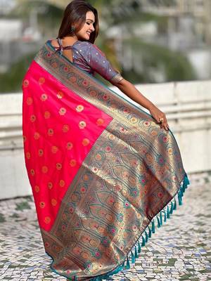 Pink woven design zari silk blend banarasi saree 2