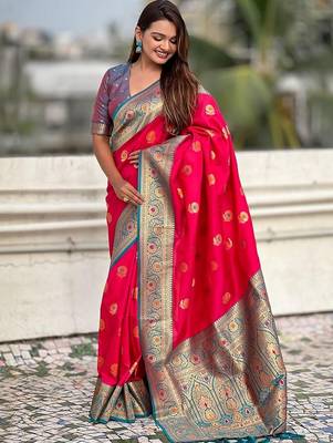 Pink woven design zari silk blend banarasi saree 3