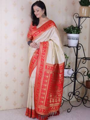 Off white ethnic motifs zari silk blend banarasi saree 5