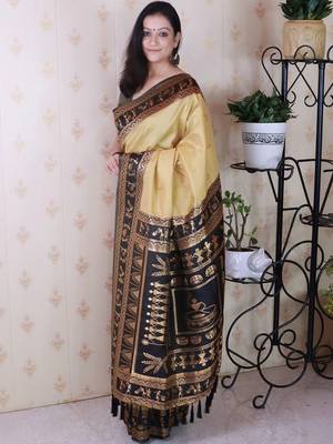 Gold ethnic motifs silk blend banarasi saree 5