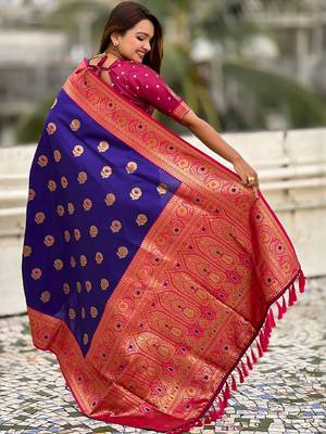 Violet woven design zari silk blend banarasi saree 3