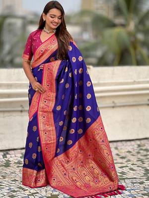 Violet woven design zari silk blend banarasi saree 4