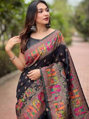 Black floral zari silk blend designer banarasi saree 2