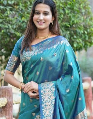 Teal ethnic motifs woven design zari kanjeevaram saree 3