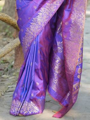 Purple woven design zari kanjeevaram saree 4