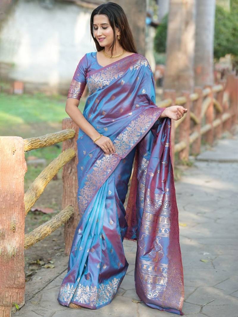 Grey woven design zari kanjeevaram saree