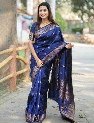Blue woven design zari kanjeevaram saree 1