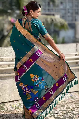 Green woven design zari kanjeevaram saree