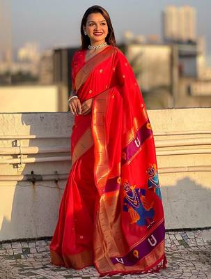Red woven design zari kanjeevaram saree 2