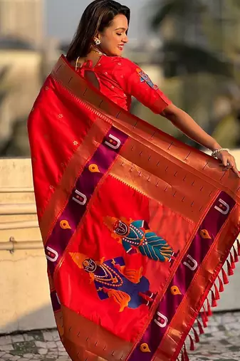 Red woven design zari kanjeevaram saree