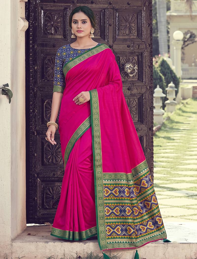 pink silk blend plain saree bordar work with printed blouse