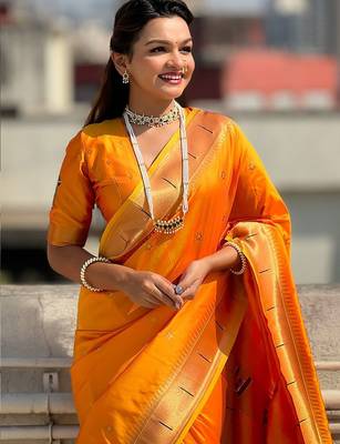 Yellow ethnic motifs woven design zari kanjeevaram saree 4