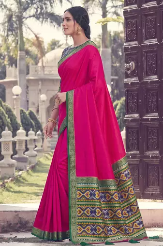 pink silk blend plain saree bordar work with printed blouse