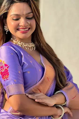 Lavender floral zari kanjeevaram saree