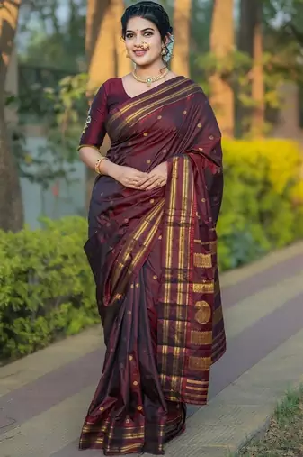 Maroon woven design zari silk blend kanjeevaram saree