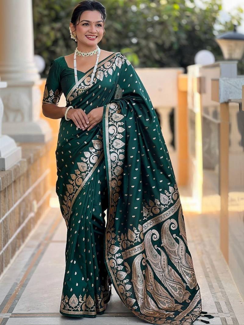 Green ethnic motifs zari silk blend handloom banarasi saree