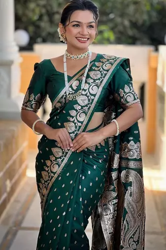 Green ethnic motifs zari silk blend handloom banarasi saree