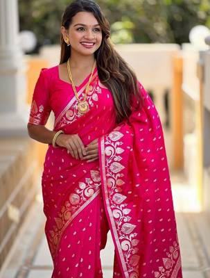 Pink paisley zari silk blend handloom banarasi saree 2