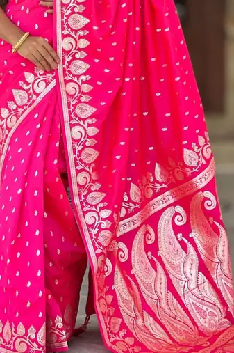 Pink paisley zari silk blend handloom banarasi saree