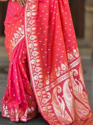Pink woven design zari silk blend handloom banarasi saree 3