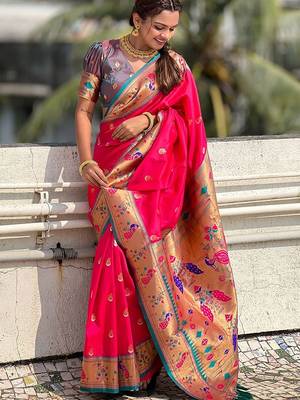 Pink woven design zari silk blend paithani saree 3