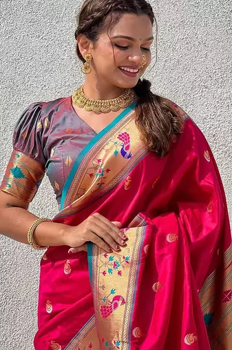 Pink woven design zari silk blend paithani saree