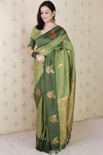 Green woven design zari silk blend banarasi saree