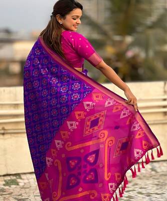 Purple purple pink woven design zari patola saree 3