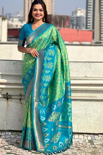 Green ethnic motifs woven design zari kanjeevaram saree