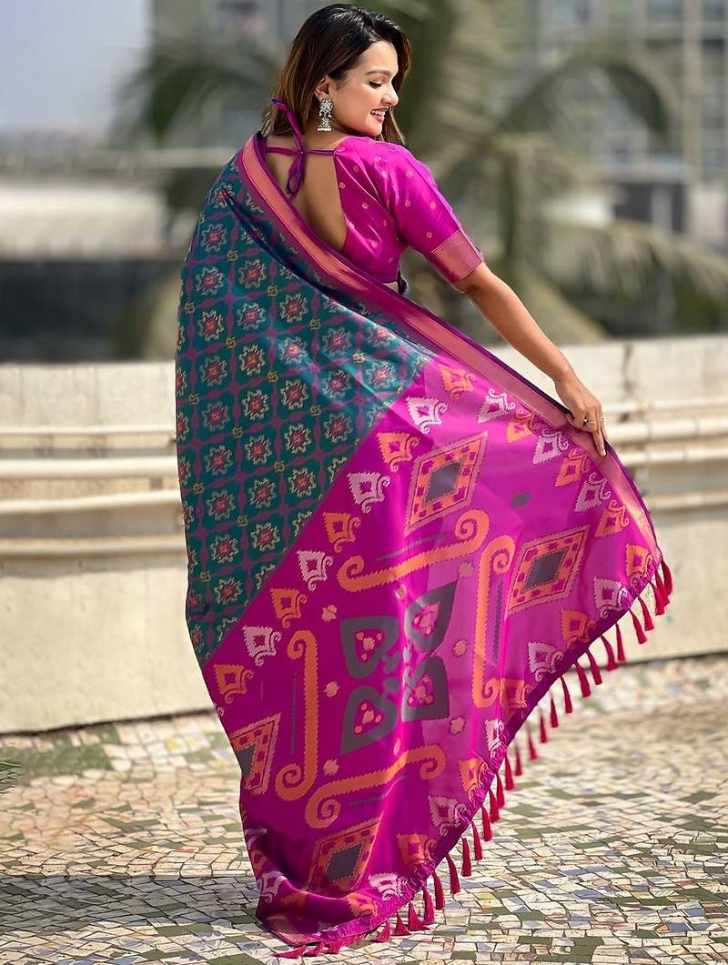 Olive woven design zari kanjeevaram saree