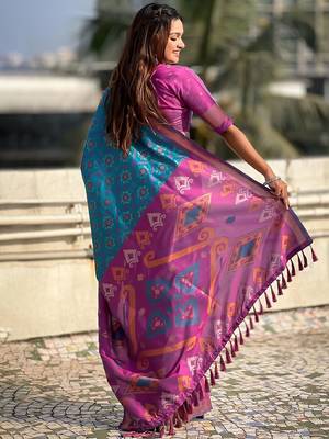 Blue woven design zari patola saree 2