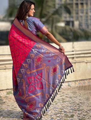 Pink woven design zari kanjeevaram saree 2