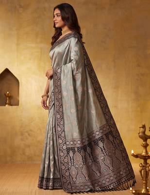 grey silk blend blend saree with black border | formal party & wedding ethnic wear 4