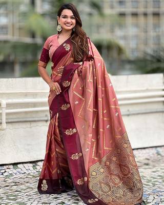 Coral woven design zari silk blend banarasi saree 1