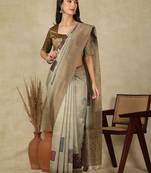 Sea green ethnic motifs silk cotton kasavu saree