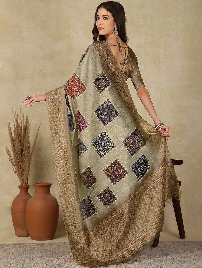 Sea green ethnic motifs silk cotton kasavu saree