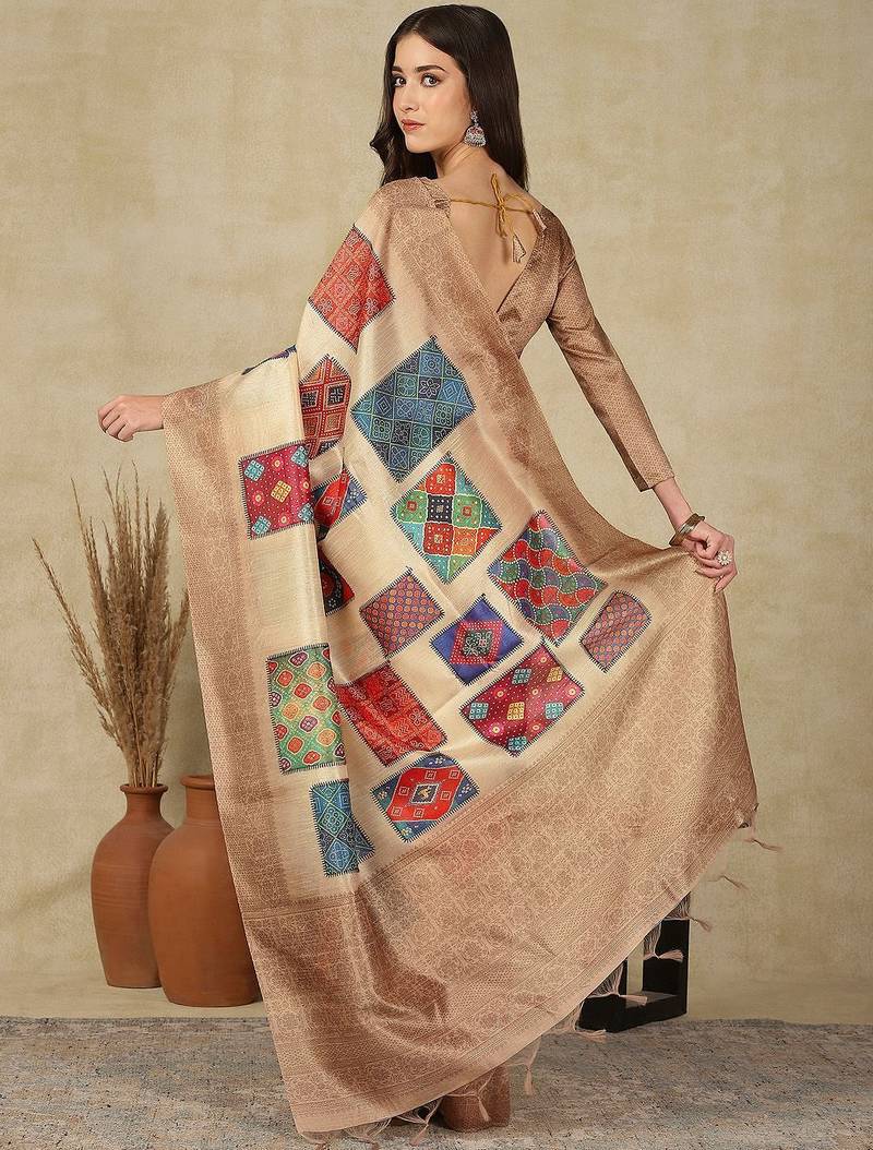 Beige ethnic motifs woven design silk cotton kasavu saree