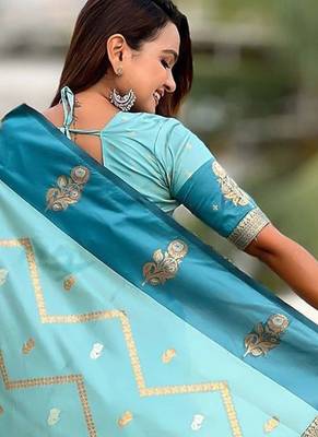 Blue woven design zari silk blend banarasi saree 3