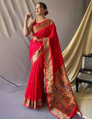 Red woven design zari paithani saree 1