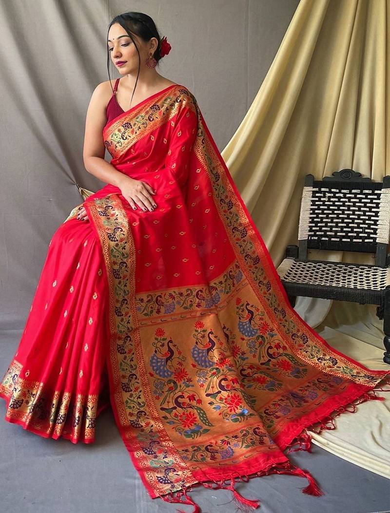 Red woven design zari paithani saree