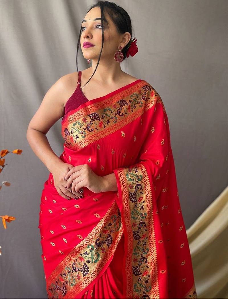 Red woven design zari paithani saree