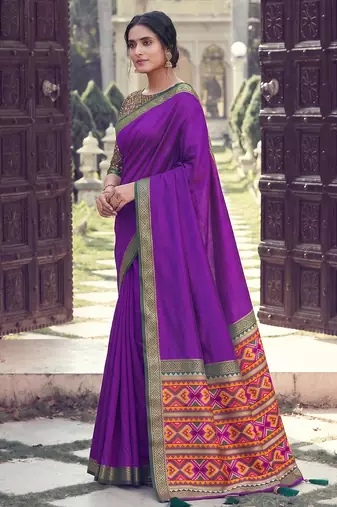 purple soft silk blend saree for women with olive green blouse festive ethnic traditional wear