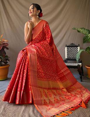 Red woven design zari patola saree 2