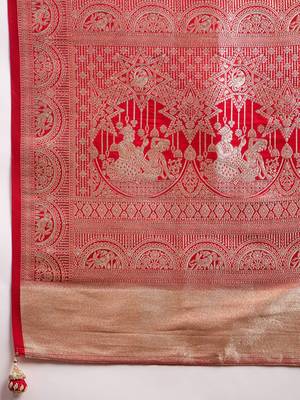 Pink woven design zari satin banarasi saree 5