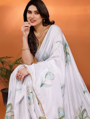 White floral printed saree 5