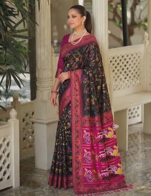 black & rani pink pochampally soft saree for women | festive party traditional wear 3