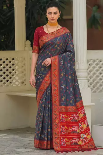 dark grey & maroon pochampally soft saree for women | festive traditional party wear