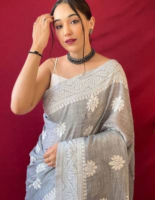 Grey woven design  linen kanjeevaram saree 3